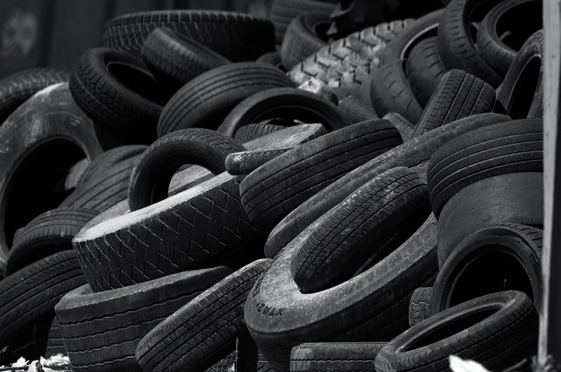 Tire Ottoman